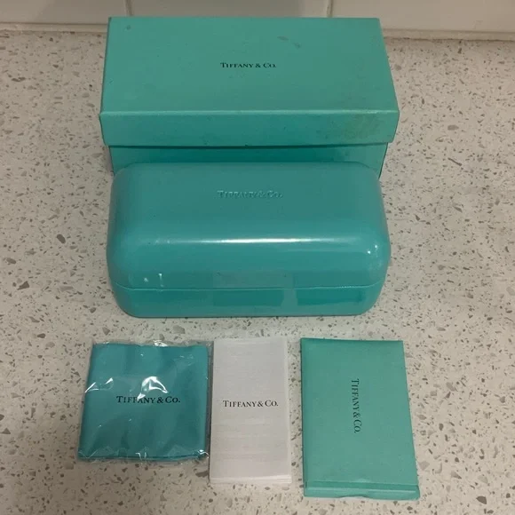 Tiffany & Co. Tortoise Shell Sunglasses - Picture 5 of 8